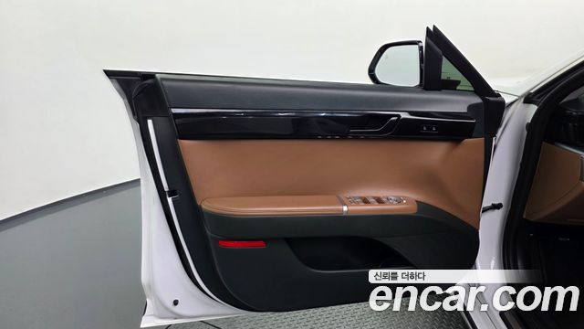 Hyundai Grandeur 2023 — photo 14