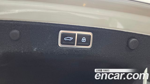 Hyundai Grandeur 2023 — photo 37