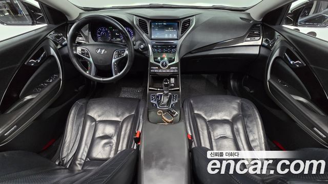 Hyundai Grandeur 2016 — photo 10