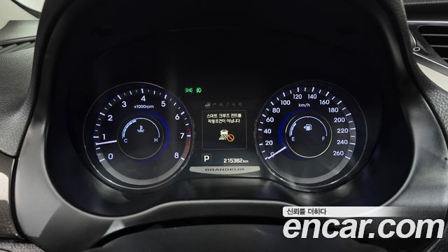 Hyundai Grandeur 2016 — photo 11