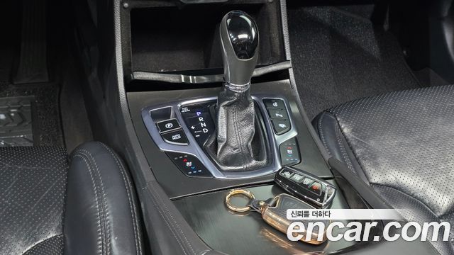 Hyundai Grandeur 2016 — photo 12