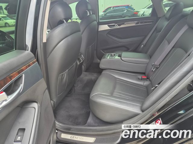 Hyundai Genesis 2015 — photo 14