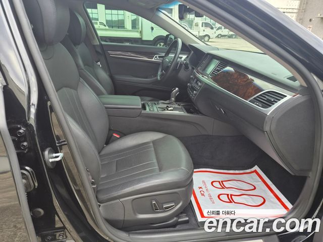 Hyundai Genesis 2015 — photo 17