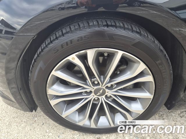 Hyundai Genesis 2015 — photo 18