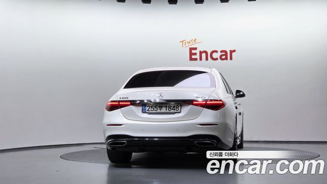Mercedes-Benz S-Class 2023 — photo 4