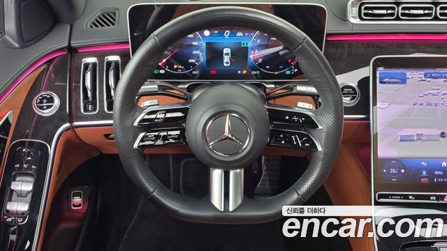 Mercedes-Benz S-Class 2023 — photo 19
