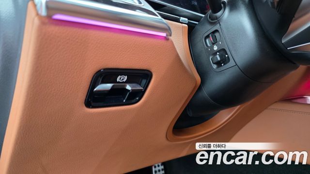 Mercedes-Benz S-Class 2023 — photo 29