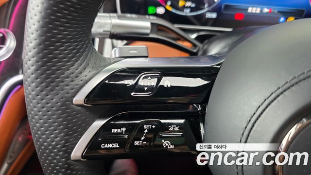 Mercedes-Benz S-Class 2023 — photo 32