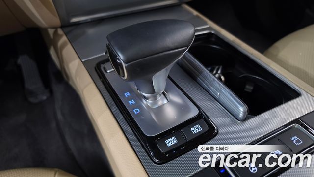 Genesis G80 2019 — photo 12