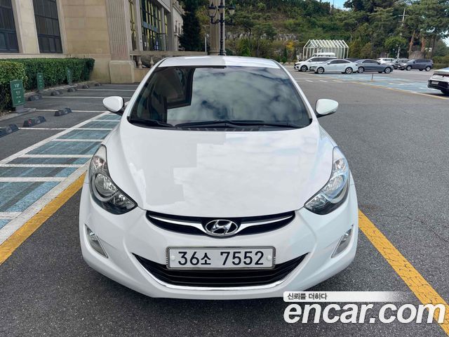 Hyundai AVANTE 2011 — photo 2