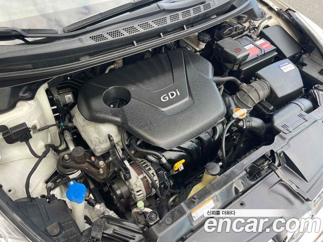 Hyundai AVANTE 2011 — photo 8