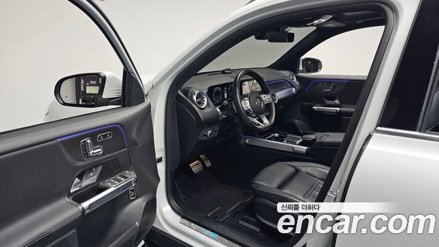 Mercedes-Benz EQB 2023 — photo 13