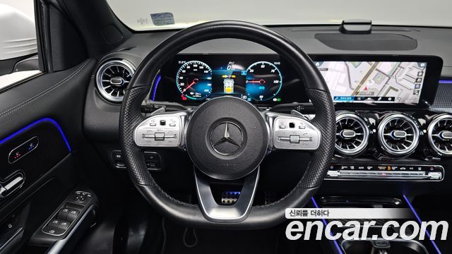 Mercedes-Benz EQB 2023 — photo 19