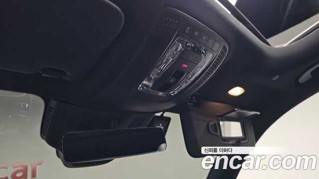 Mercedes-Benz EQB 2023 — photo 31