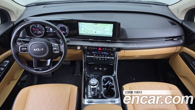 Kia Canival 2023 — photo 7