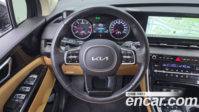 Kia Canival 2023 — photo 13