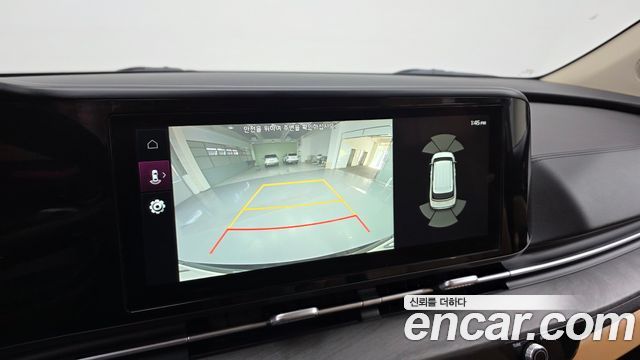 Kia Canival 2023 — photo 16