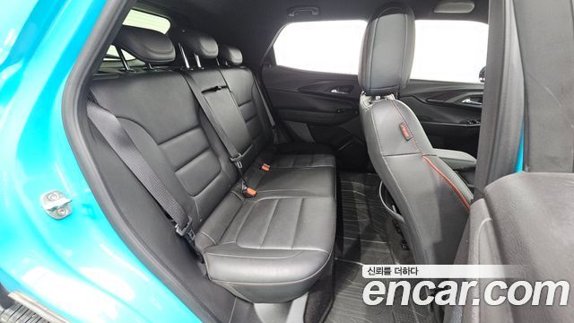 Chevrolet Korea Trailblazer 2021 — photo 17
