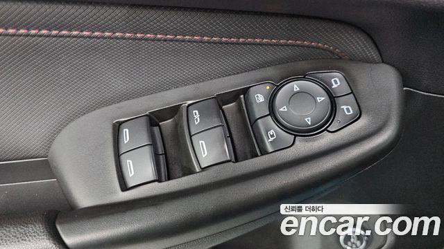 Chevrolet Korea Trailblazer 2021 — photo 23