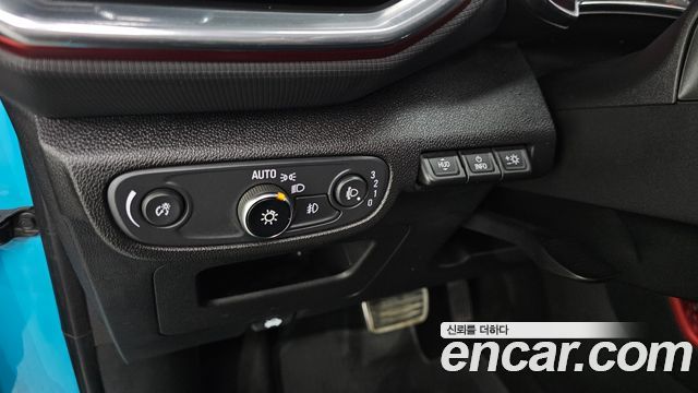 Chevrolet Korea Trailblazer 2021 — photo 24