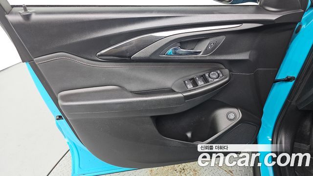 Chevrolet Korea Trailblazer 2021 — photo 14