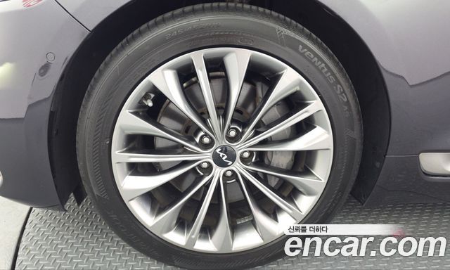 Kia K9 2022 — photo 5