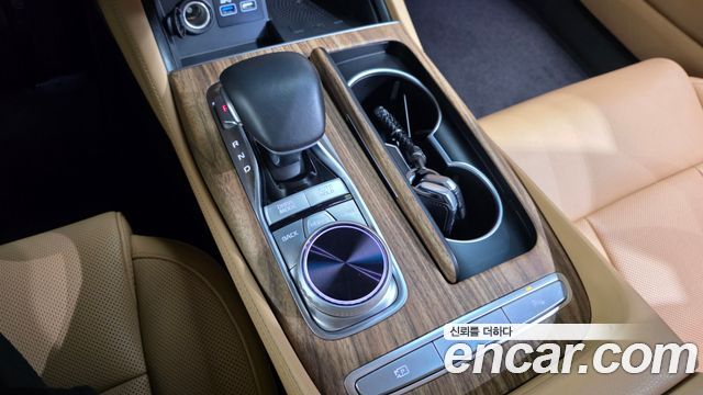 Kia K9 2022 — photo 12