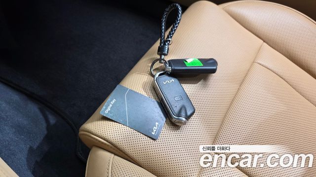 Kia K9 2022 — photo 27
