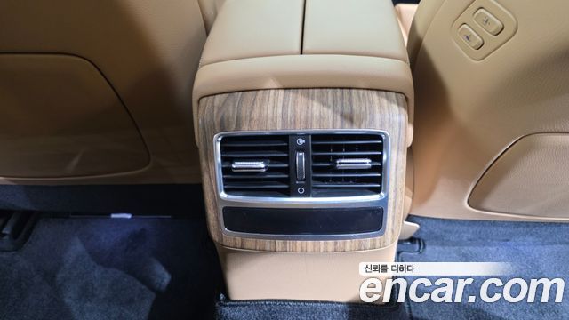 Kia K9 2022 — photo 38