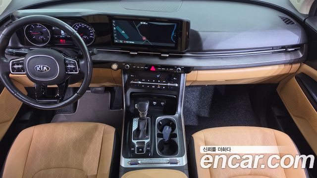 Kia Canival 2021 — photo 7