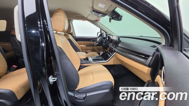 Kia Canival 2021 — photo 10
