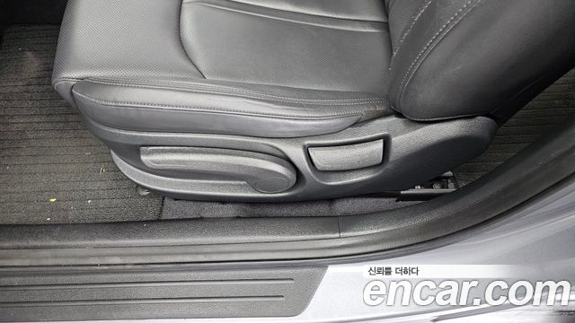 Hyundai Sonata 2016 — photo 31