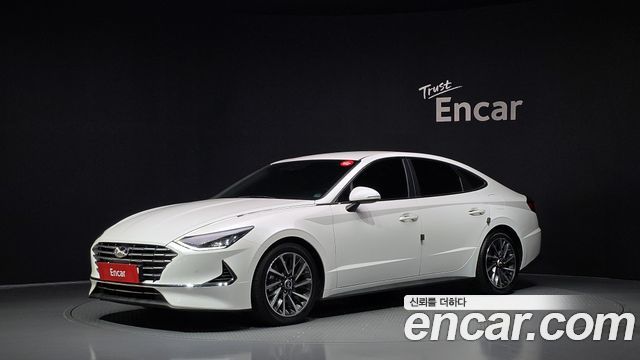 Hyundai Sonata 2022 — photo 1