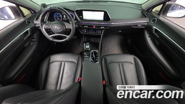Hyundai Sonata 2022 — photo 10
