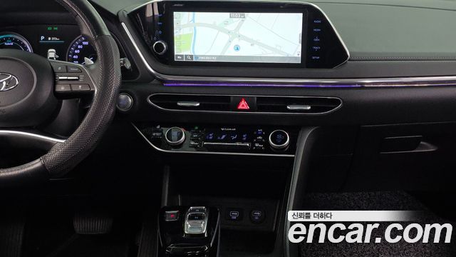 Hyundai Sonata 2022 — photo 20