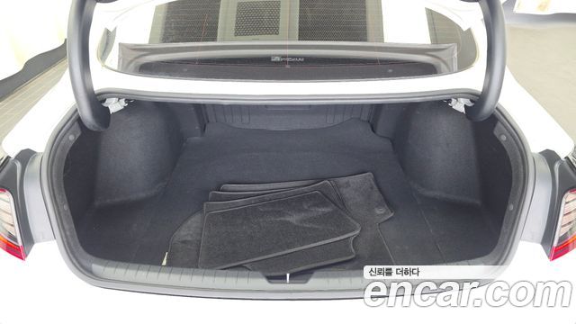 Hyundai Sonata 2022 — photo 26