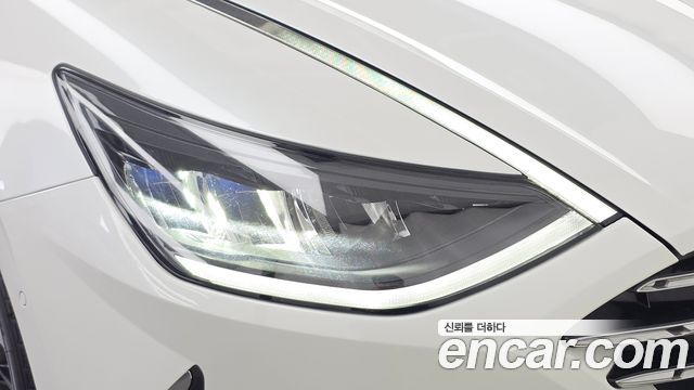 Hyundai Sonata 2022 — photo 8