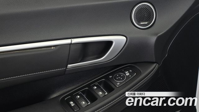 Hyundai Sonata 2022 — photo 28