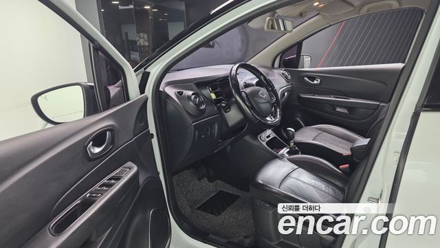 Renault Korea QM3 2018 — photo 10