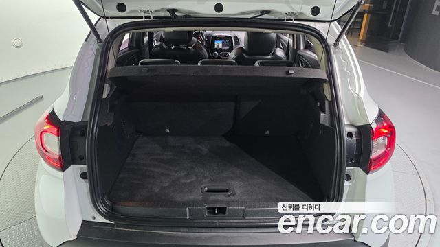 Renault Korea QM3 2018 — photo 20