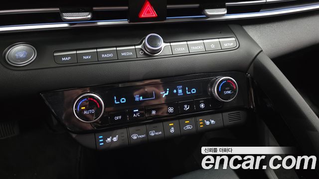 Hyundai AVANTE 2025 — photo 23
