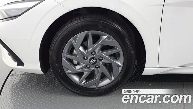 Hyundai AVANTE 2025 — photo 7