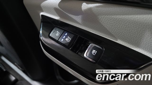 Kia Canival 2023 — photo 25
