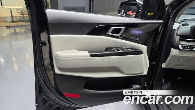 Kia Canival 2023 — photo 14