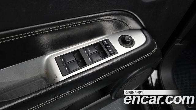 Jeep Compass 2014 — photo 23
