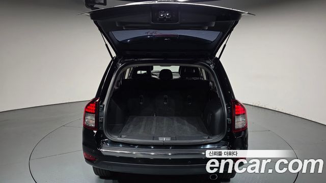 Jeep Compass 2014 — photo 26