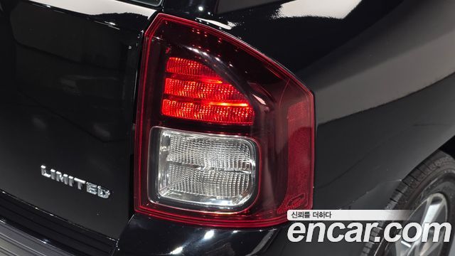 Jeep Compass 2014 — photo 9