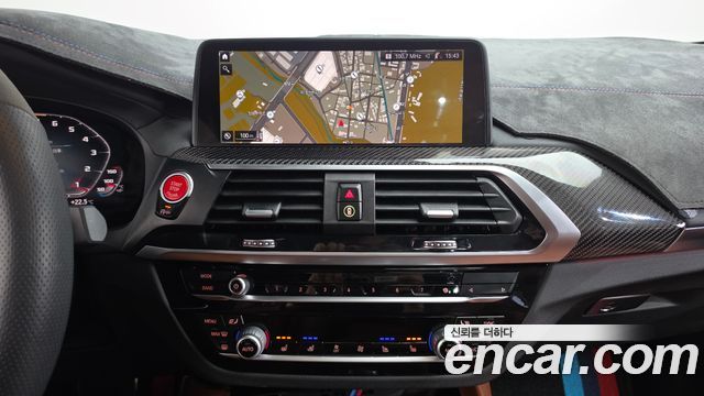 BMW X4M 2020 — photo 18