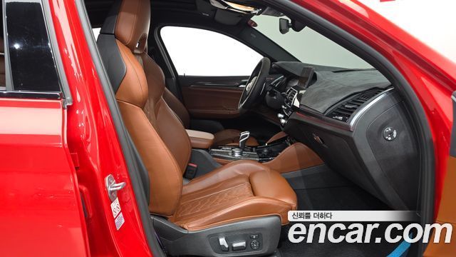 BMW X4M 2020 — photo 16