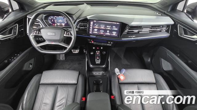 Audi Q4 e-tron 2022 — photo 7